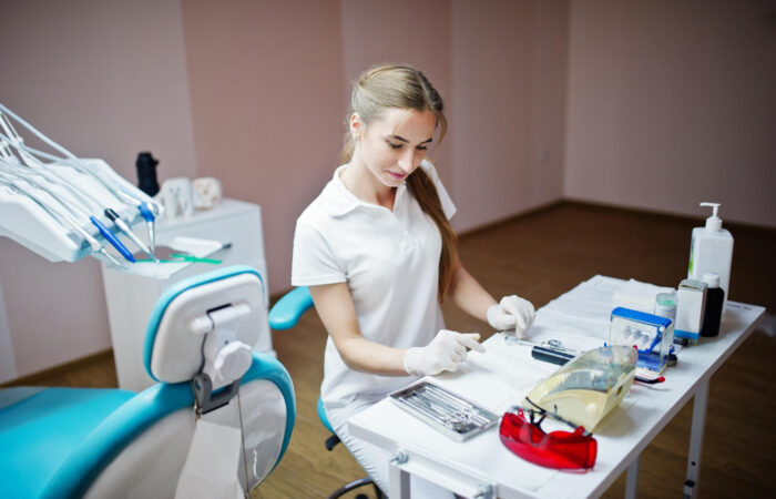 Какво е Aqua care и как почиства и полира зъбите безболезнено? Снимка 1